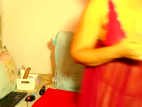 Snapshot of White_Porshe chatting on February 1, 2026, 10:03 am White Porshe online show from February 1, 2026, 10:03 am