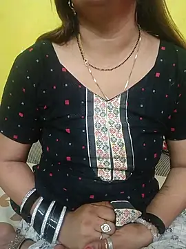 Snapshot of Sexyranibhabhi chatting on July 2, 2026, 3:29 pm Sexyranibhabhi online show from July 2, 2026, 3:29 pm