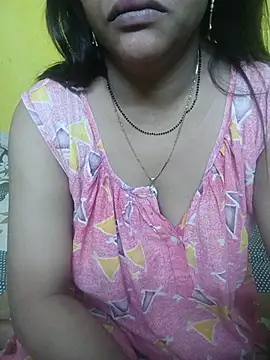 Snapshot of Sexyranibhabhi chatting on July 24, 2026, 3:37 am Sexyranibhabhi online show from July 24, 2026, 3:37 am