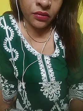 Snapshot of Sexyranibhabhi chatting on July 24, 2026, 3:43 pm Sexyranibhabhi online show from July 24, 2026, 3:43 pm