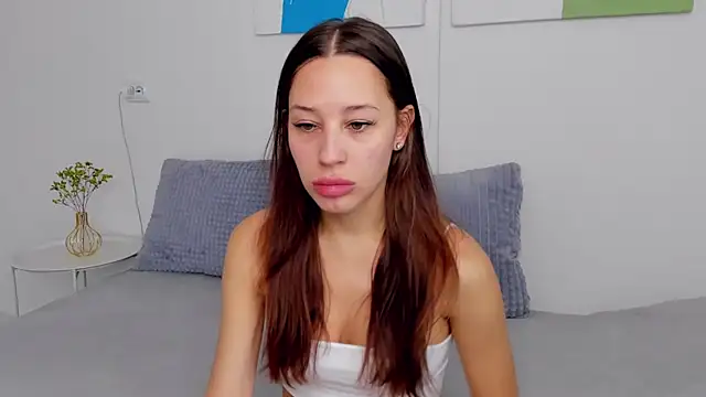 Snapshot of SelenaRousey chatting on November 13, 2025, 7:18 am SelenaRousey online show from November 13, 2025, 7:18 am