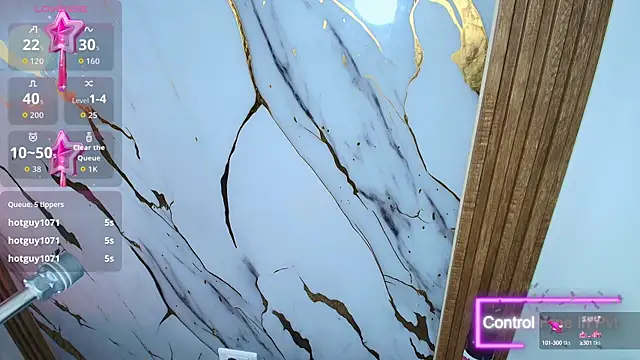 Lizz Tender online show from October 5, 2025, 9:18 am