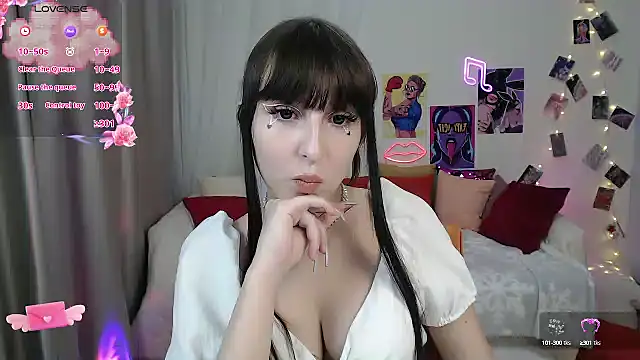 ElsaNeal online show from January 28, 2025, 6:07 pm