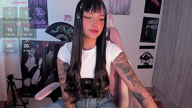 Sweet-bunny1 online show from June 11, 2026, 10:19 pm