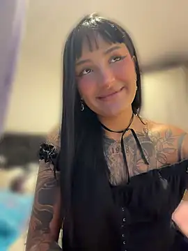Sweet-bunny1 online show from June 23, 2026, 11:25 pm