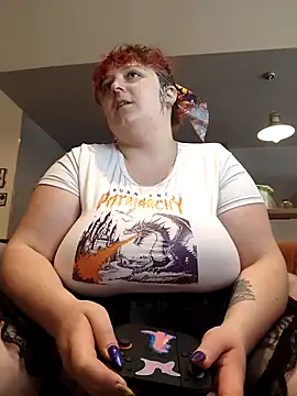 Snapshot of LadyRochester chatting on May 27, 2026, 1:30 pm LadyRochester online show from May 27, 2026, 1:30 pm
