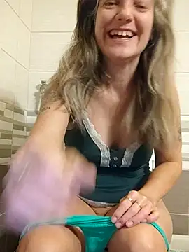 Snapshot of Dark_Angel_22 chatting on October 30, 2025, 5:09 am Dark Angel 22 online show from October 30, 2025, 5:09 am