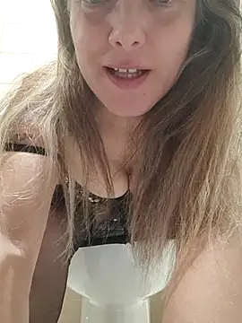 Snapshot of Dark_Angel_22 chatting on November 13, 2025, 7:24 pm Dark Angel 22 online show from November 13, 2025, 7:24 pm