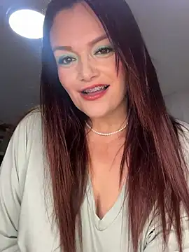 Snapshot of Taniabonet chatting on January 29, 2025, 1:05 am Taniabonet online show from January 29, 2025, 1:05 am