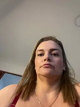 Taniabonet online show from February 20, 2026, 10:54 pm