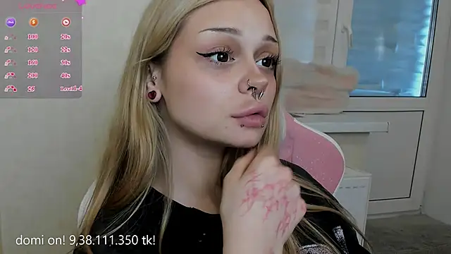 Snapshot of shy_melony chatting on July 6, 2026, 10:34 am shy melony online show from July 6, 2026, 10:34 am
