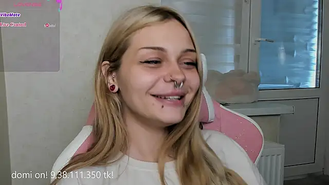 Snapshot of shy_melony chatting on July 7, 2026, 12:20 pm shy melony online show from July 7, 2026, 12:20 pm