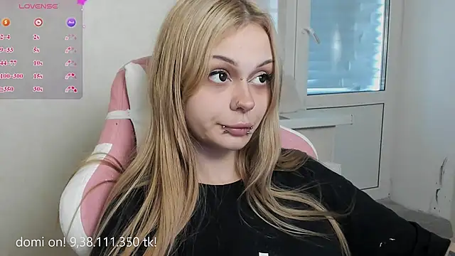 Snapshot of shy_melony chatting on July 19, 2026, 11:47 am shy melony online show from July 19, 2026, 11:47 am
