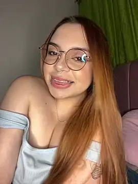 Snapshot of NatyOlson chatting on December 17, 2024, 4:56 am NatyOlson online show from December 17, 2024, 4:56 am