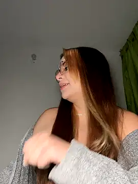 Snapshot of NatyOlson chatting on October 8, 2025, 3:37 am NatyOlson online show from October 8, 2025, 3:37 am