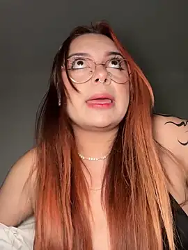 Snapshot of NatyOlson chatting on November 23, 2025, 2:44 am NatyOlson online show from November 23, 2025, 2:44 am