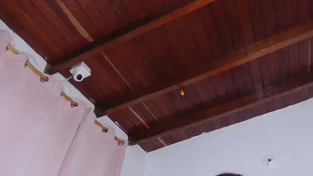 Amara Red online show from January 12, 2026, 11:26 am