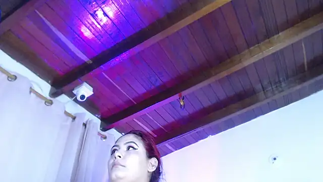 Amara Red online show from June 10, 2026, 11:42 am