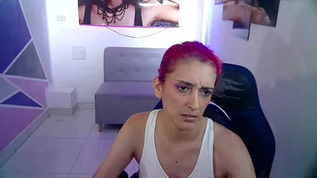 Snapshot of Ruby_Your_Milf chatting on January 8, 2025, 2:25 am Ruby Your Milf online show from January 8, 2025, 2:25 am