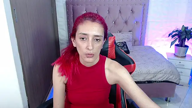 Snapshot of Ruby_Your_Milf chatting on January 16, 2025, 12:02 am Ruby Your Milf online show from January 16, 2025, 12:02 am