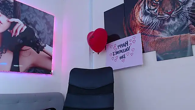 Snapshot of Ruby_Your_Milf chatting on February 15, 2025, 12:37 am Ruby Your Milf online show from February 15, 2025, 12:37 am