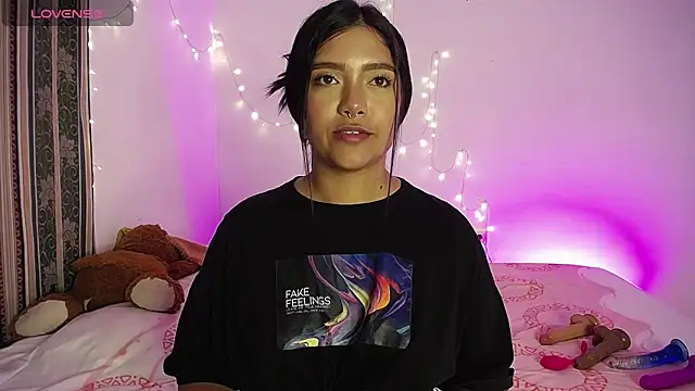 DIANEE 01 online show from January 28, 2025, 4:18 am