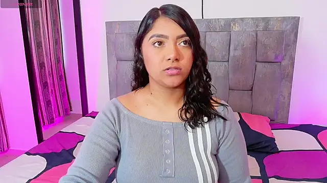 Snapshot of DIANEE_01 chatting on June 30, 2026, 10:55 pm DIANEE 01 online show from June 30, 2026, 10:55 pm