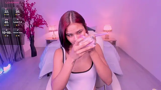 anniie smith online show from September 9, 2025, 10:59 am