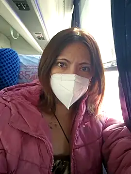 Lunababymylove online show from September 22, 2025, 6:43 pm