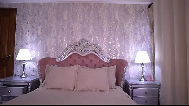 Snapshot of AngelineConnor chatting on July 23, 2026, 10:08 pm AngelineConnor online show from July 23, 2026, 10:08 pm