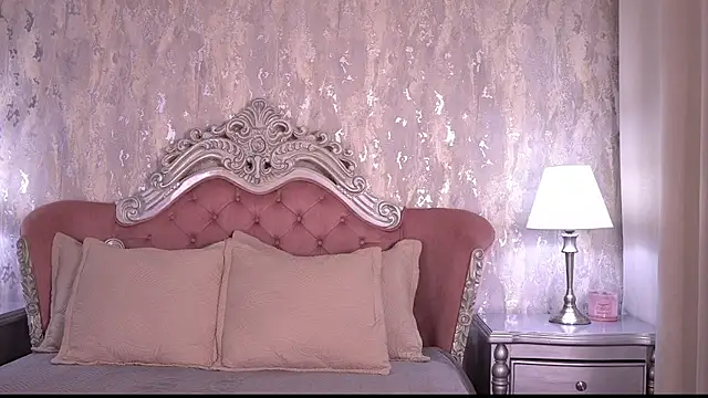 Snapshot of AngelineConnor chatting on July 24, 2026, 10:30 pm AngelineConnor online show from July 24, 2026, 10:30 pm
