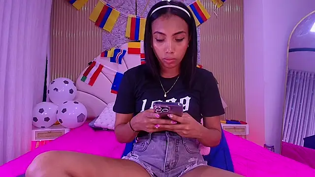 nata luna online show from June 25, 2026, 7:18 pm
