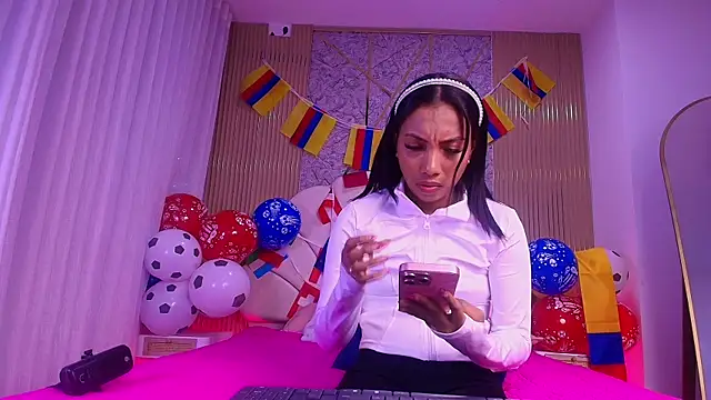 nata luna online show from July 3, 2026, 7:20 pm