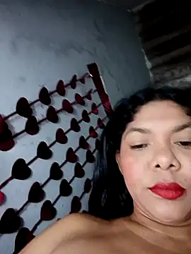 DIORA Latina online show from March 17, 2026, 3:22 am