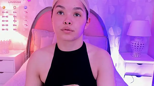 Snapshot of angeline_teen chatting on May 6, 2026, 12:10 pm angeline teen online show from May 6, 2026, 12:10 pm