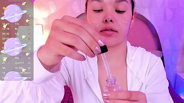 Snapshot of angeline_teen chatting on June 3, 2026, 12:08 pm angeline teen online show from June 3, 2026, 12:08 pm