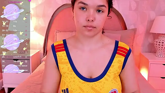 Snapshot of angeline_teen chatting on June 13, 2026, 12:25 pm angeline teen online show from June 13, 2026, 12:25 pm