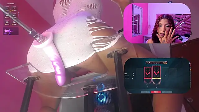 SofiRey  online show from March 14, 2026, 1:49 pm