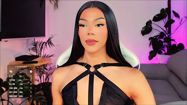 Snapshot of _Miss_Anna_ chatting on February 23, 2025, 1:21 pm Miss Anna online show from February 23, 2025, 1:21 pm