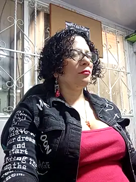 Snapshot of Daneshka_naughty chatting on October 11, 2025, 2:59 pm Daneshka naughty online show from October 11, 2025, 2:59 pm