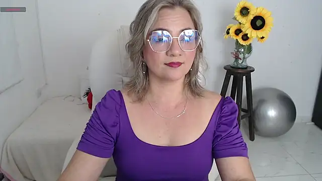 Ghada milf online show from January 9, 2026, 11:39 pm