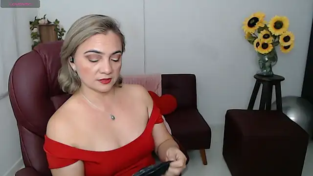 Snapshot of Ghada_milf chatting on May 8, 2026, 11:32 pm Ghada milf online show from May 8, 2026, 11:32 pm