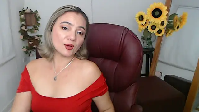 Snapshot of Ghada_milf chatting on June 12, 2026, 10:30 pm Ghada milf online show from June 12, 2026, 10:30 pm
