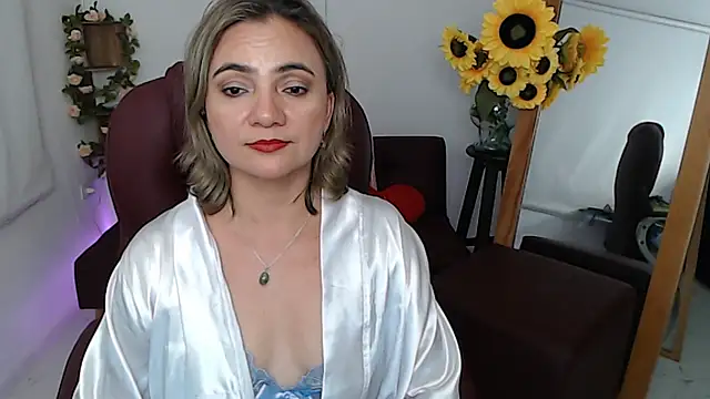 Snapshot of Ghada_milf chatting on July 4, 2026, 11:11 pm Ghada milf online show from July 4, 2026, 11:11 pm