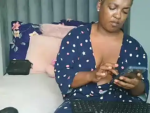 Amberbela online show from February 3, 2025, 10:58 am