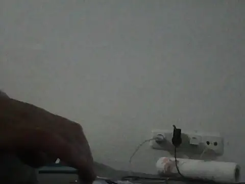 Snapshot of lickthehottie chatting on July 4, 2026, 9:54 pm lickthehottie online show from July 4, 2026, 9:54 pm