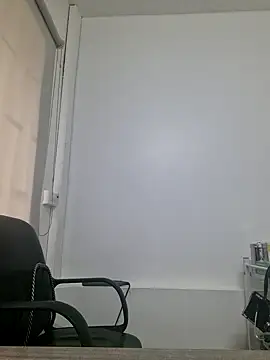 doctora-danna online show from January 25, 2025, 1:52 pm