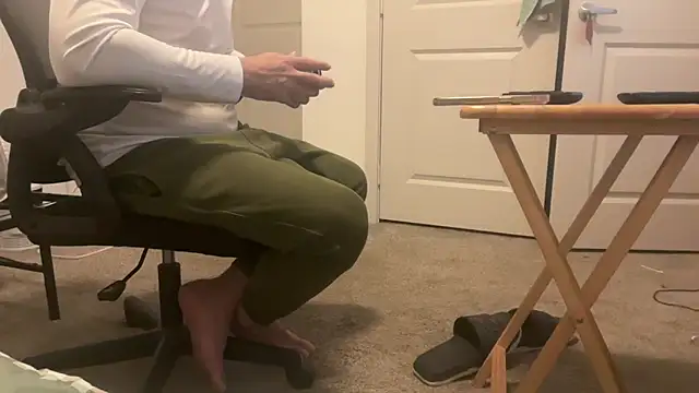 Snapshot of spacio1671 chatting on February 10, 2025, 1:14 am spacio1671 online show from February 10, 2025, 1:14 am