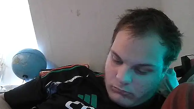 Nicolasjlhkjzl online show from June 16, 2026, 4:31 pm