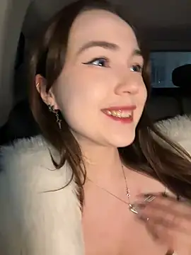 Snapshot of Peachy_Dream chatting on February 9, 2025, 8:24 pm Peachy Dream online show from February 9, 2025, 8:24 pm